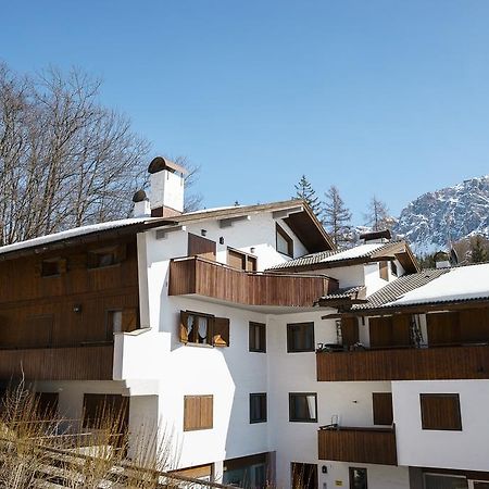 Villa Franchetti - Stayincortina Cortina d'Ampezzo Bagian luar foto
