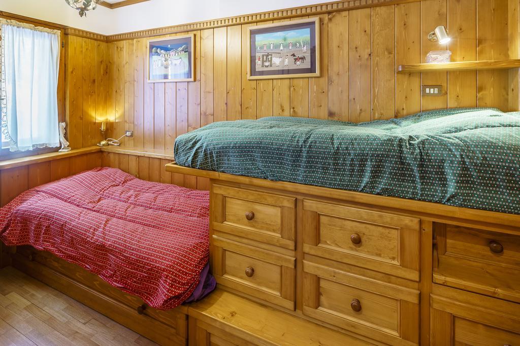 Villa Franchetti - Stayincortina Cortina d'Ampezzo Bagian luar foto
