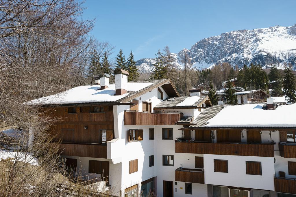 Villa Franchetti - Stayincortina Cortina d'Ampezzo Bagian luar foto